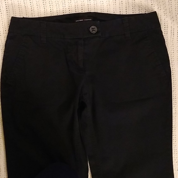New York & Company black pants, size 2 average. - Picture 3 of 7